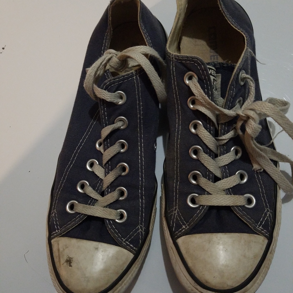 Converse size 6.5 mens